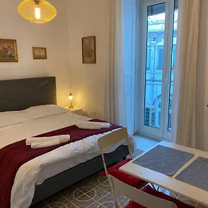 Nocleg ze śniadaniem In San Domenico Maggiore 3