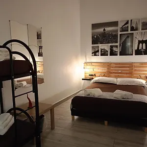  Maison d'hôtes La Casa Del Rione Sanita'